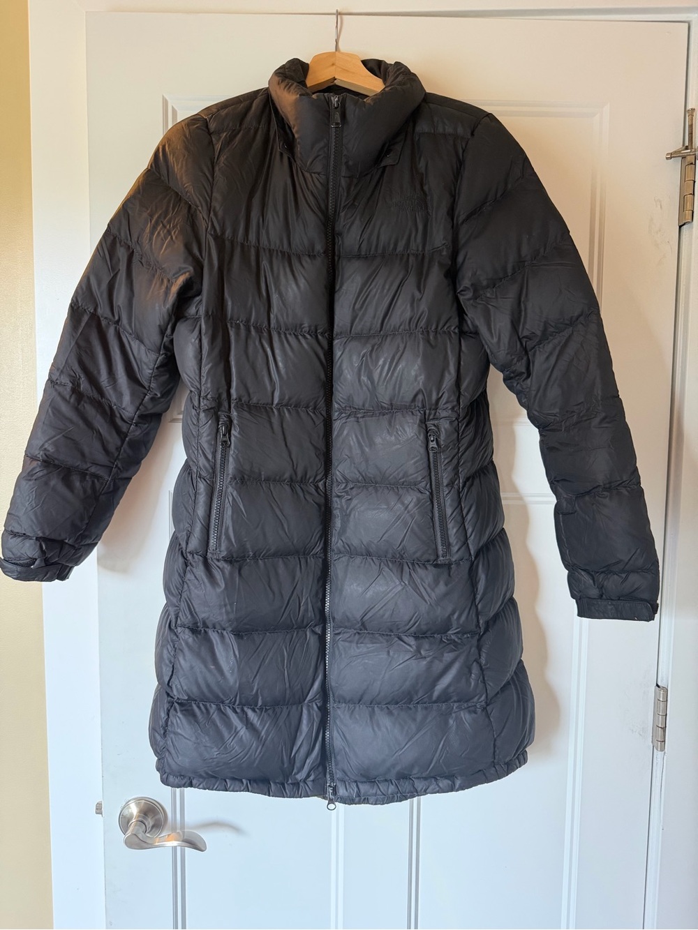 Women’s North Face Black Puffer Coat - Lightweight Insulated Jacket